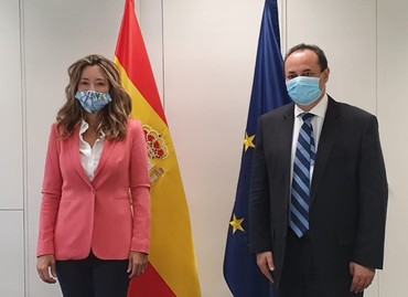 Compromiso del Gobierno de España y CAF con las empresas españolas